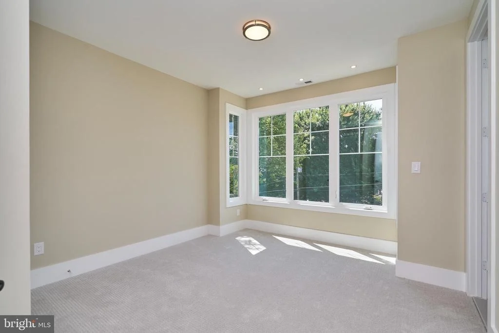 Photo of 7019 RIDGE DRIVE