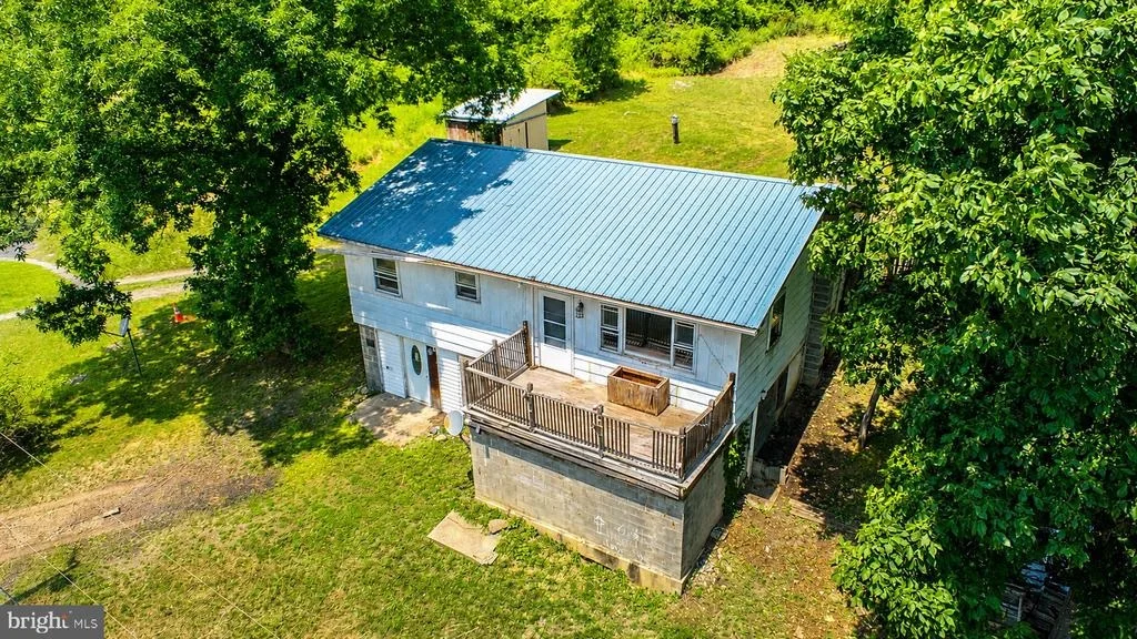 Photo of 828 LEE ROAD