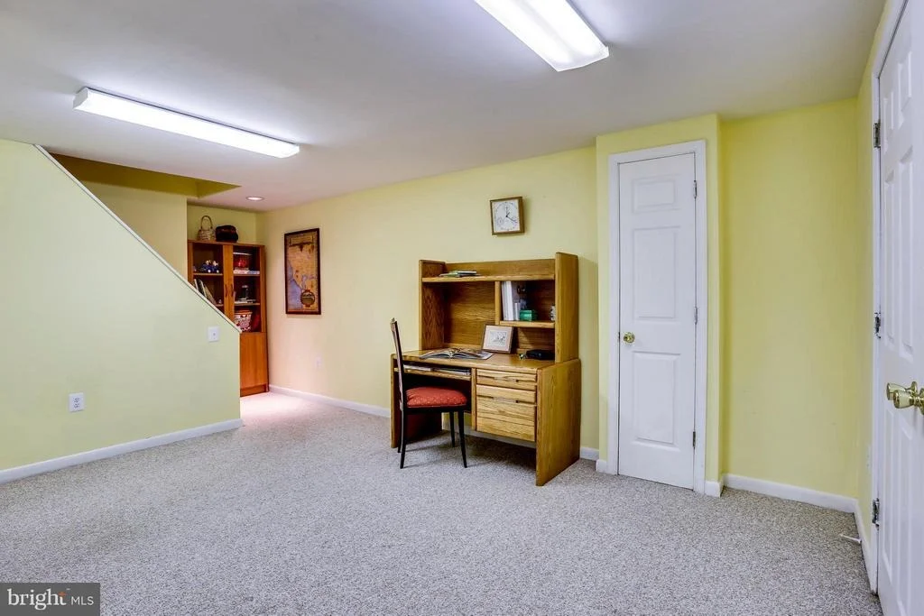 Photo of 10394 LAUNCELOT LANE