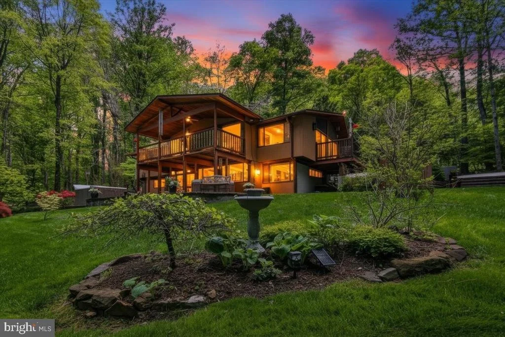 Photo of 1904 NOBLES MILL ROAD