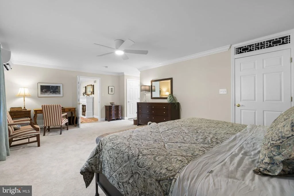 Photo of 384 EAGLE HILL ROAD
