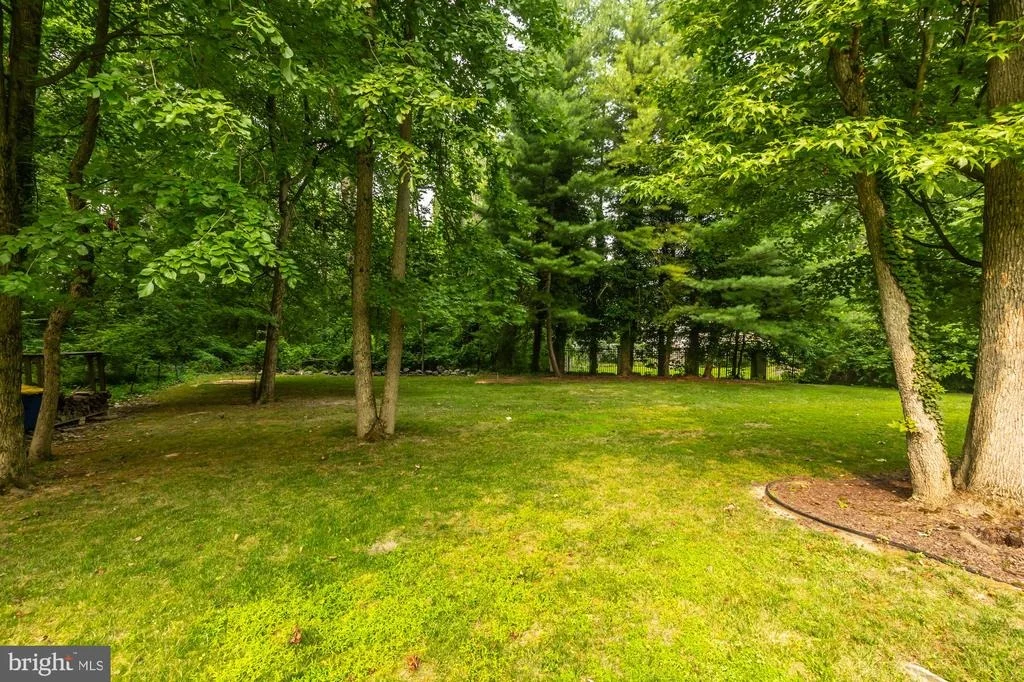 Photo of 820 BEZEL ROAD