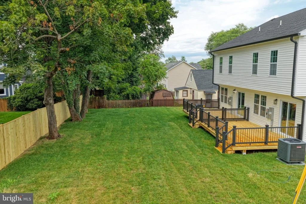 Photo of 231 MOSBY LANE