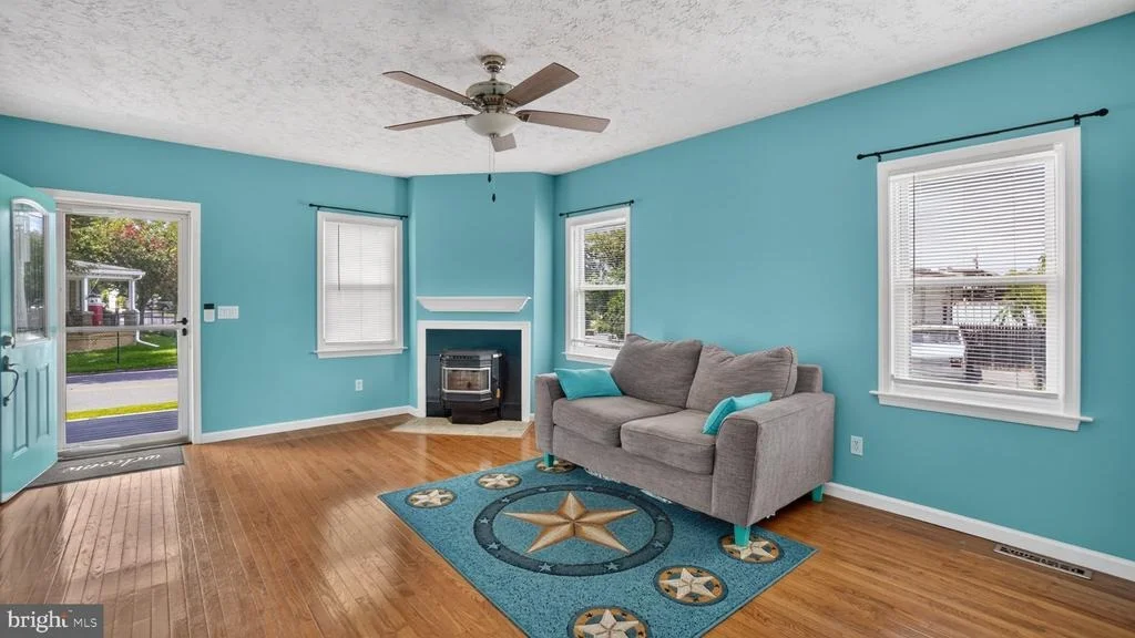 Photo of 7741 OUTING AVENUE