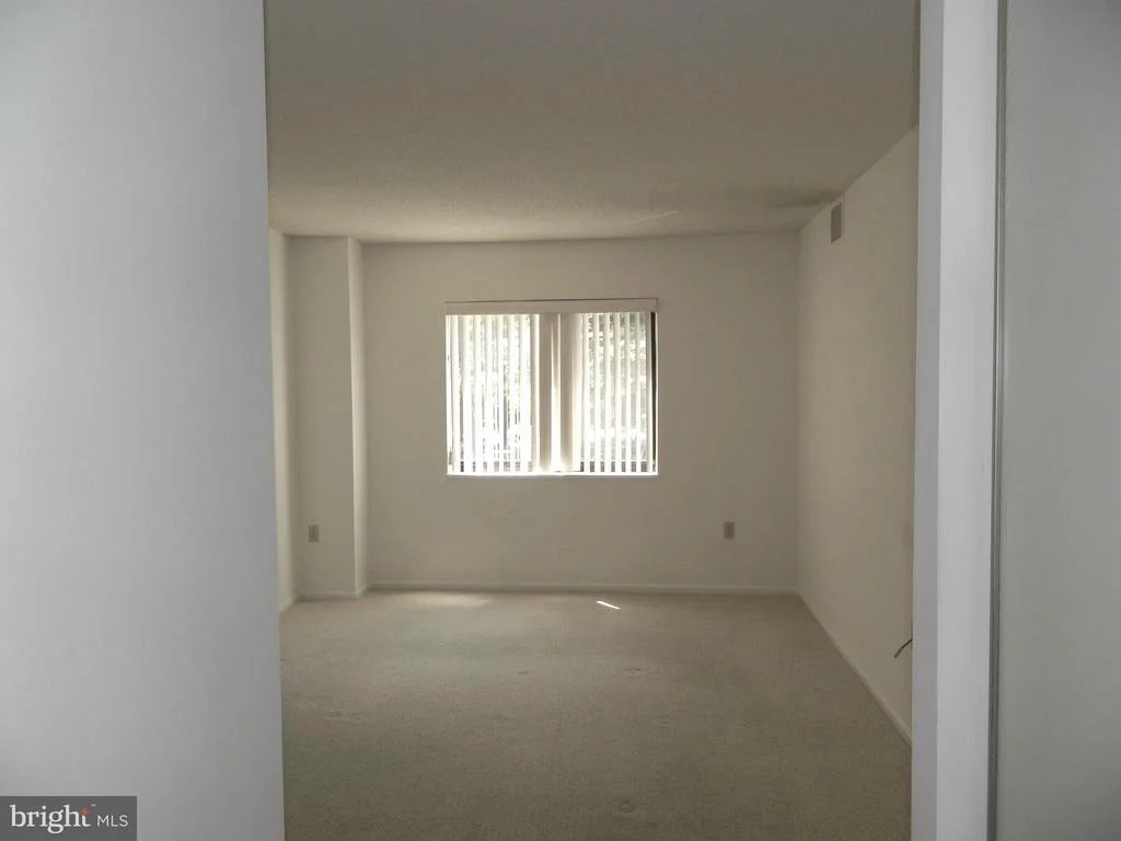 Photo of Unit 2107 at 15107 INTERLACHEN DRIVE