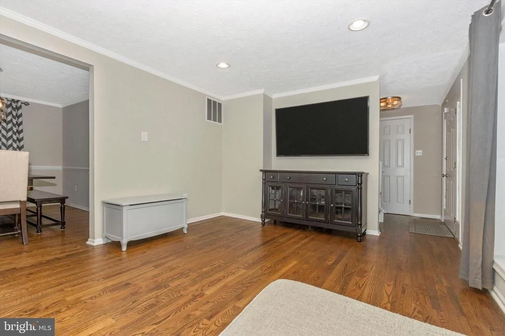 Photo of 1101 WINDMILL LANE