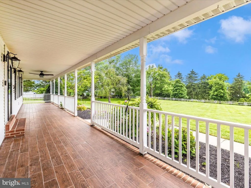 Photo of 6047 QUINN ROAD