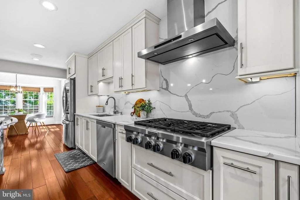 Photo of 4007 W BRADDOCK ROAD