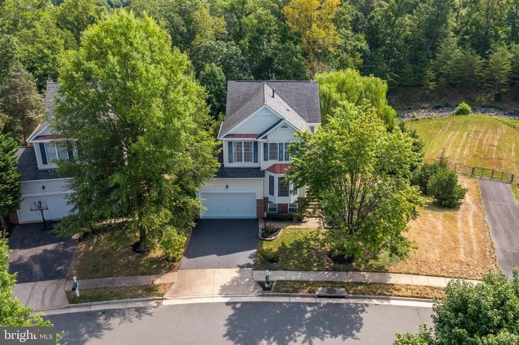 Photo of 6501 ASHBY GROVE LOOP