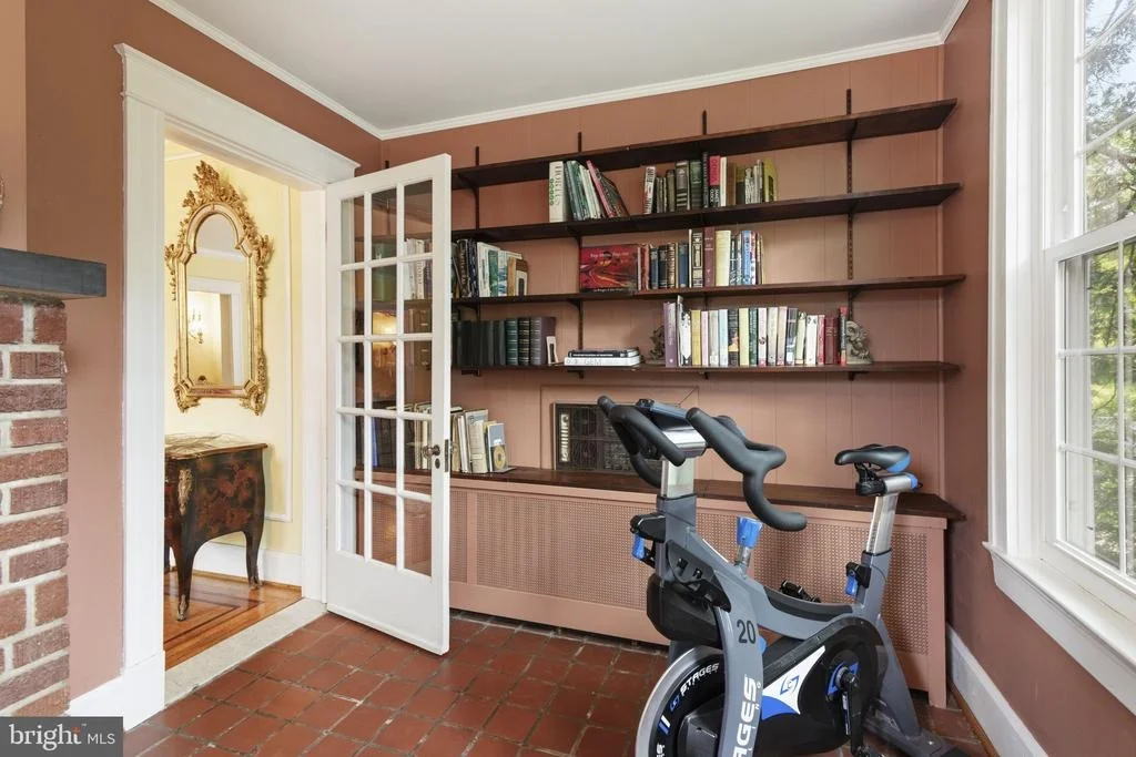 Photo of 3706 MENLO DRIVE