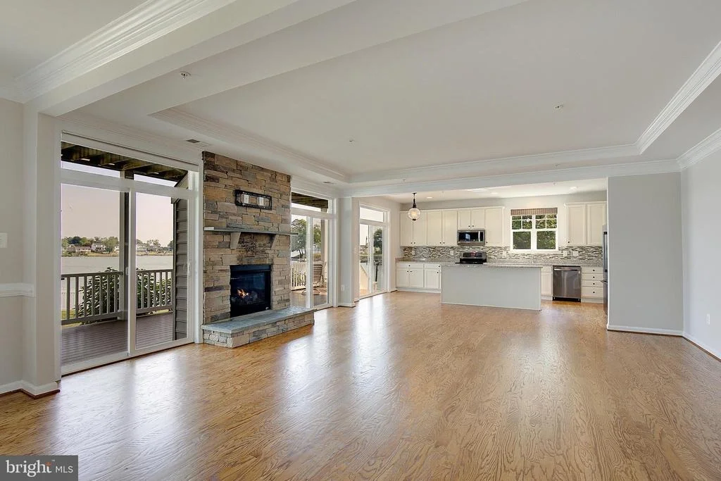 Photo of 3956 HONEYSUCKLE DRIVE
