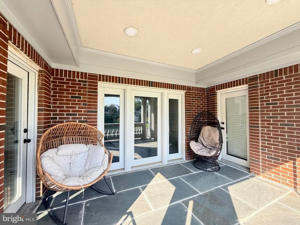 Photo of 6403 BURKE WOODS DRIVE