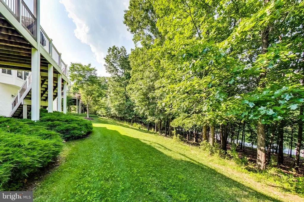 Photo of 311 GREBE DRIVE