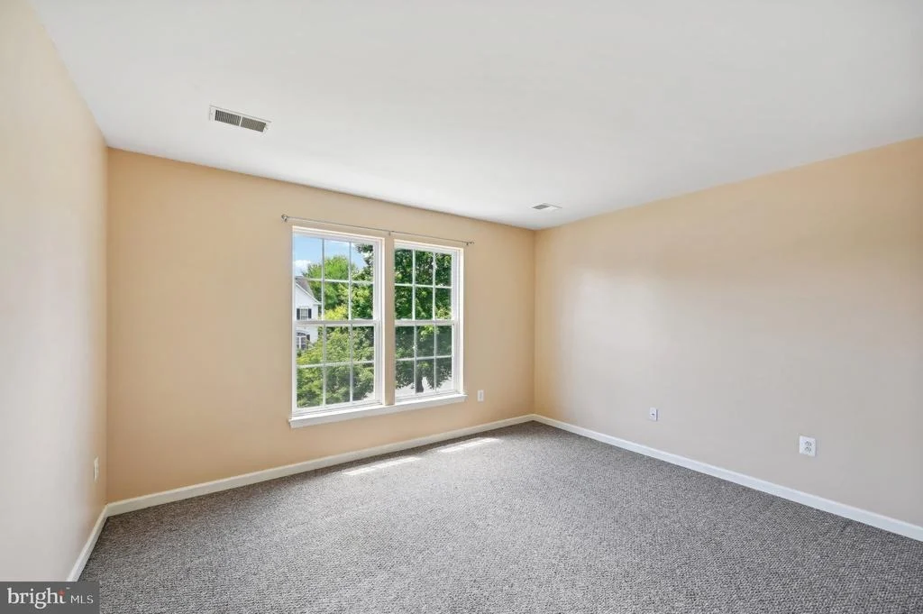 Photo of 2132 CHESTNUT LANE