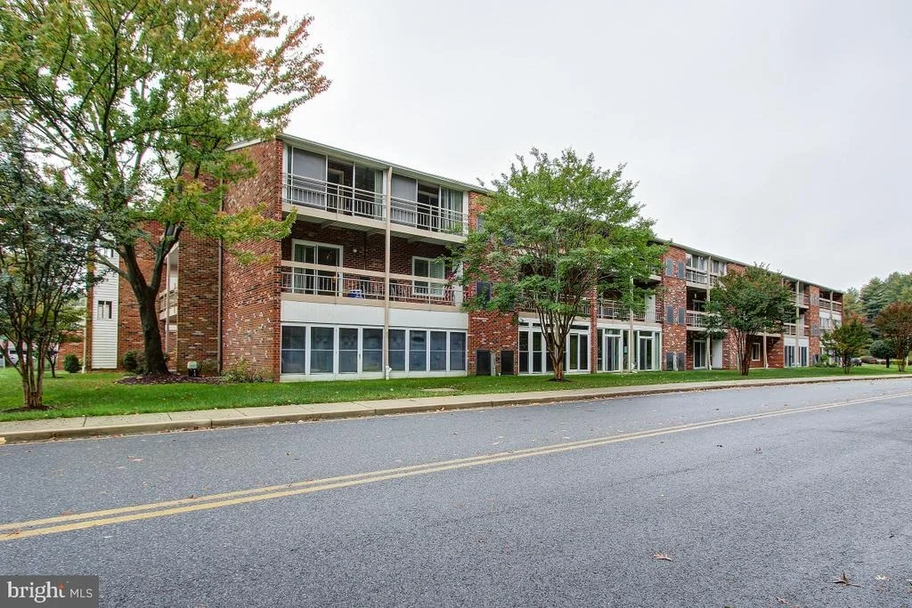 Photo of Unit 142B at 3501 FOREST EDGE DRIVE
