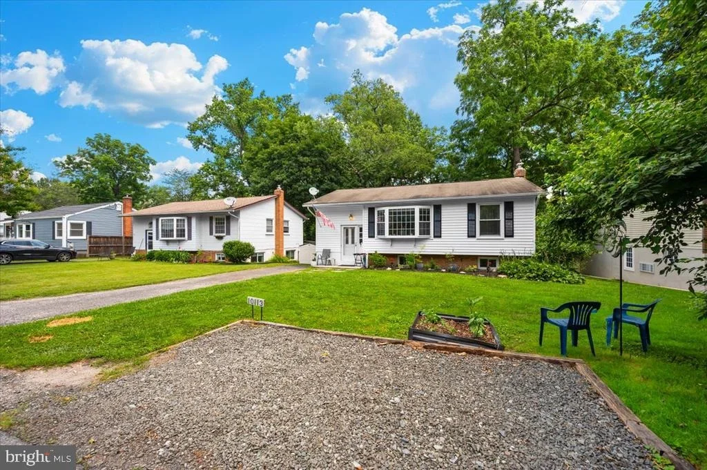 Photo of 10113 DAY AVENUE