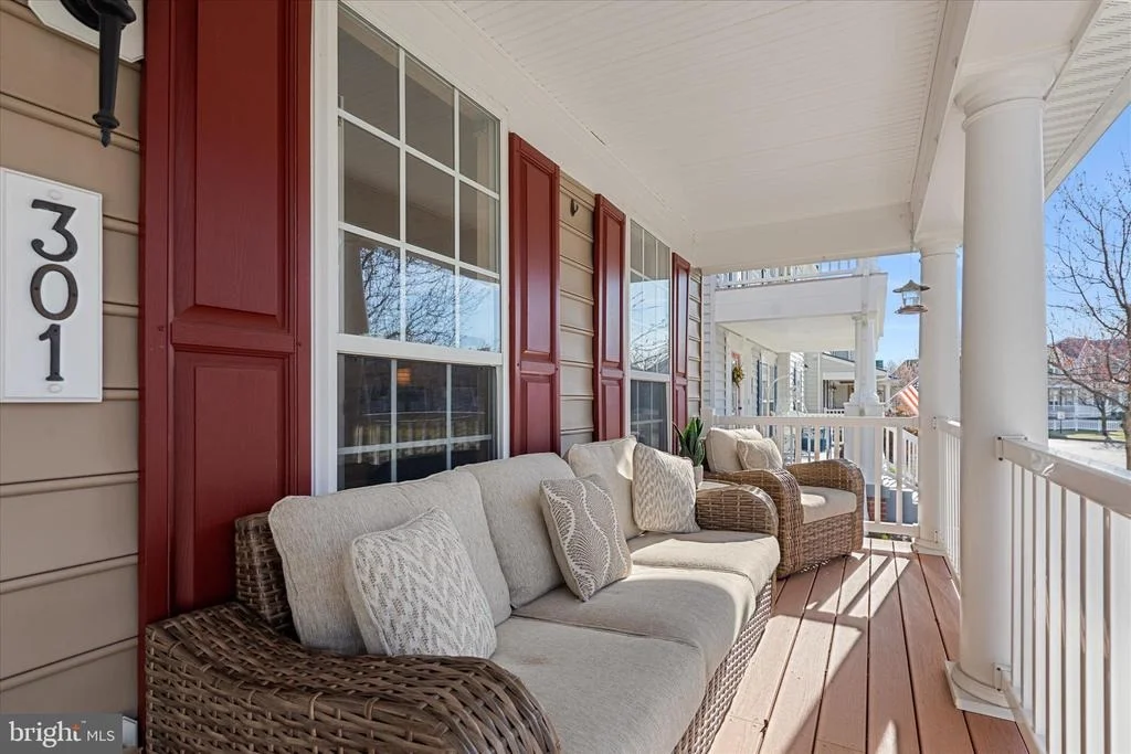 Photo of 301 ADELAIDE DRIVE