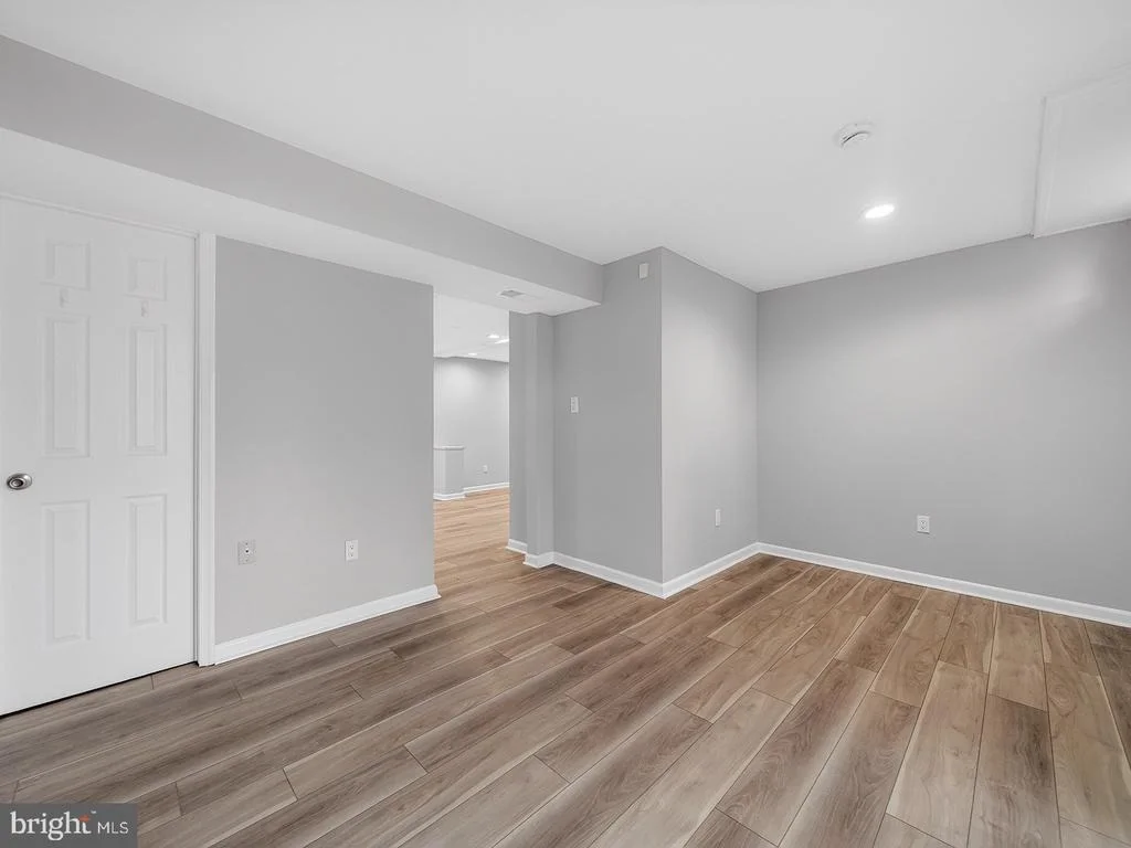 Photo of 18011 SILVER LEAF DRIVE