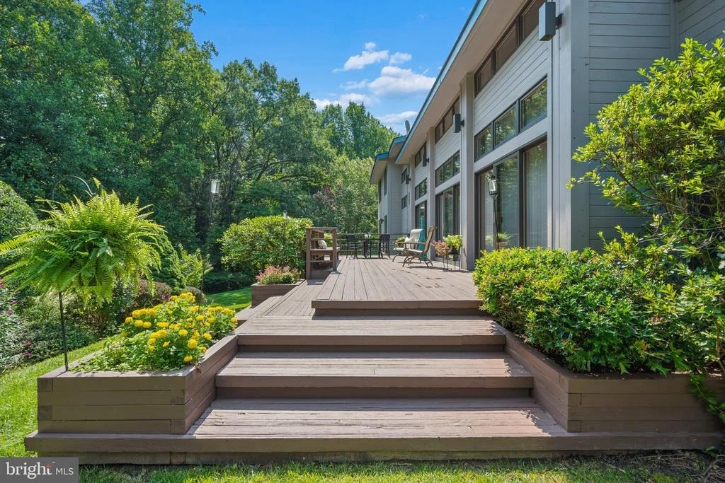 Photo of 17026 BARN RIDGE DRIVE