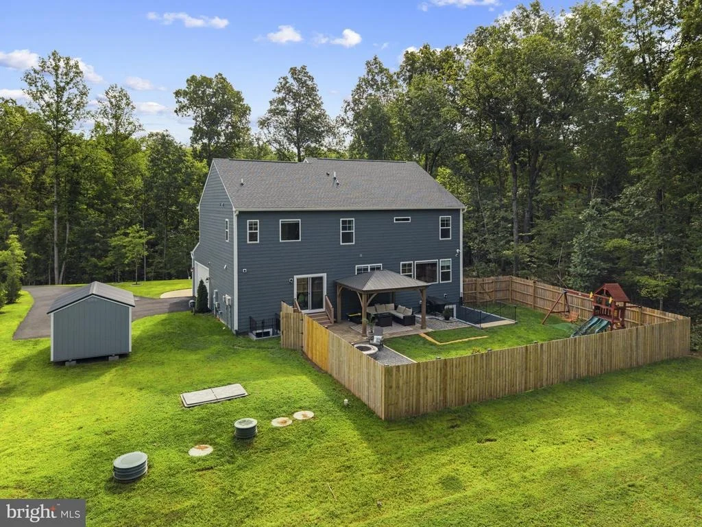Photo of 15049 FALLEN OAKS PLACE