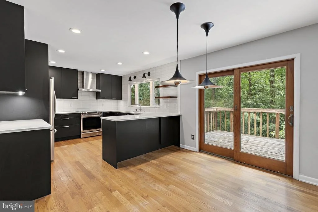 Photo of 3005 SYCAMORE COURT