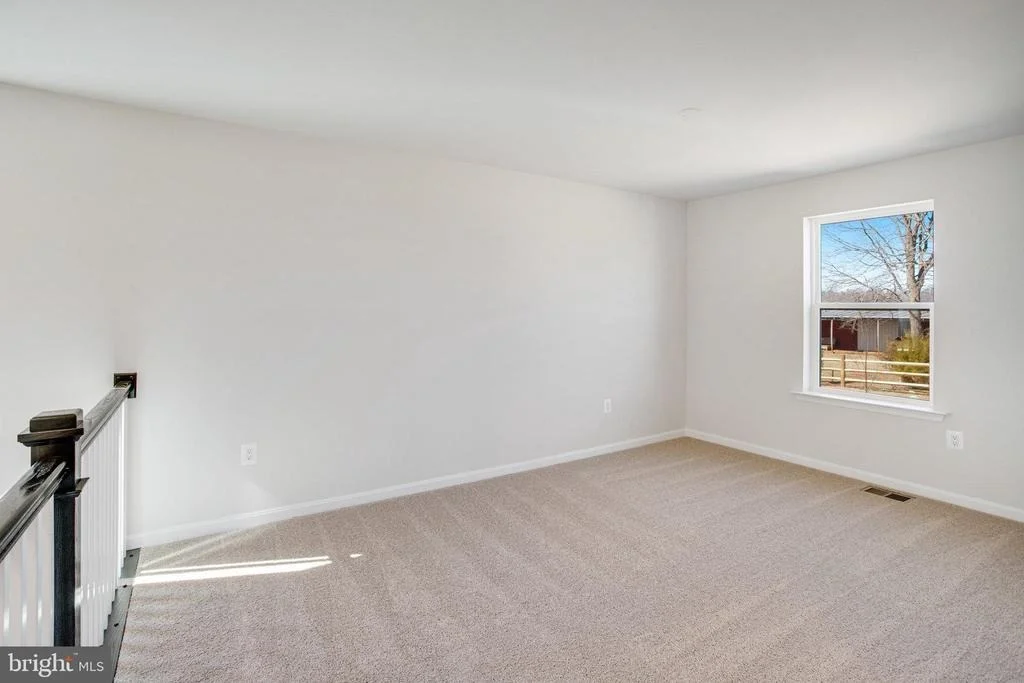 Photo of 611 CLOVER LANE