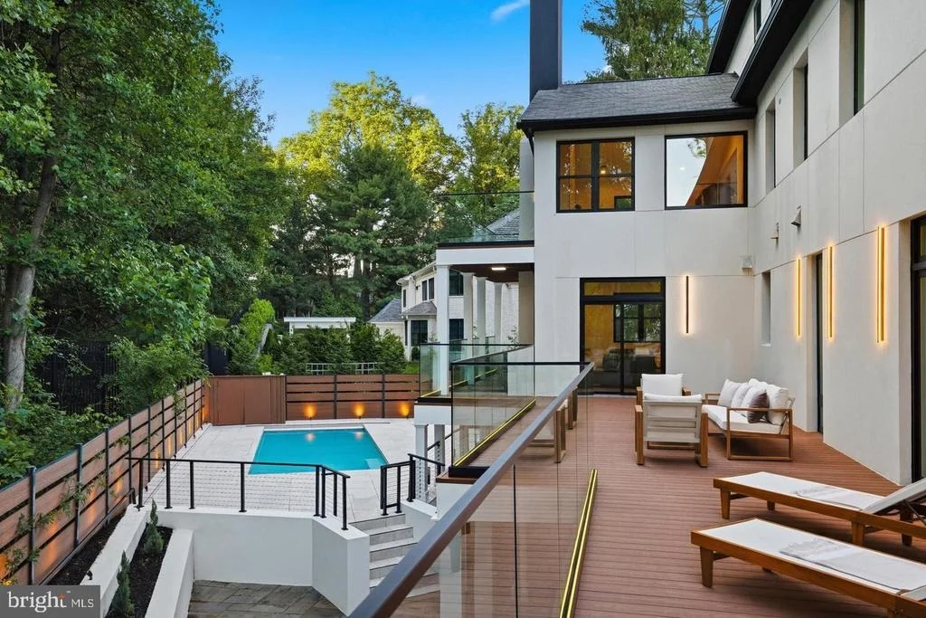 Photo of 1124 SAVILE LANE
