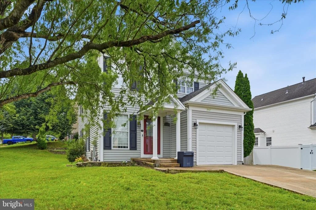 Photo of 7927 CITADEL DRIVE