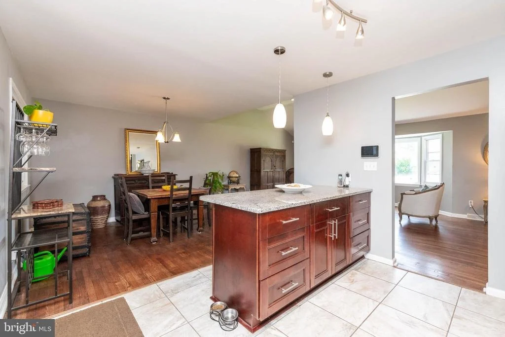 Photo of 3728 LIVE OAK ROAD