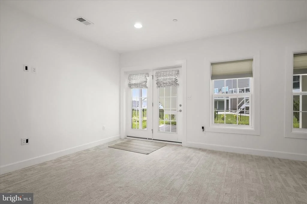 Photo of 11047 MARTHA WAY