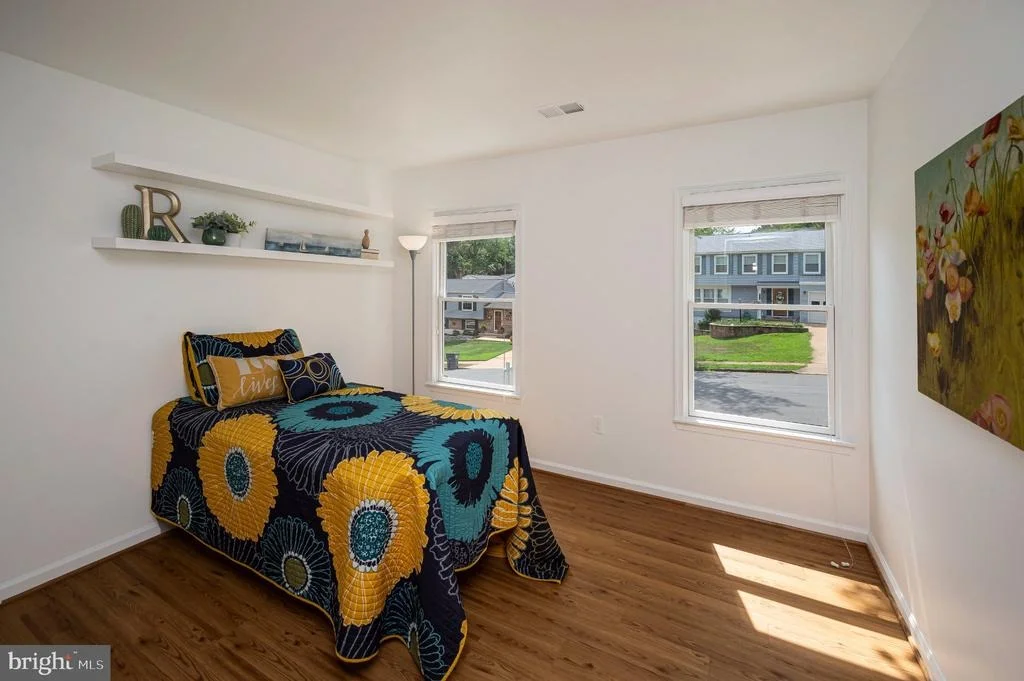 Photo of 4204 AVON DRIVE