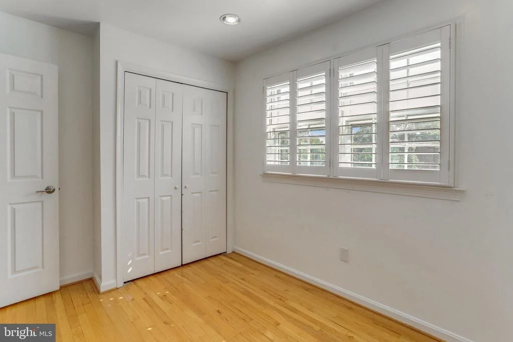 Photo of 6808 HOUNDMASTER ROAD