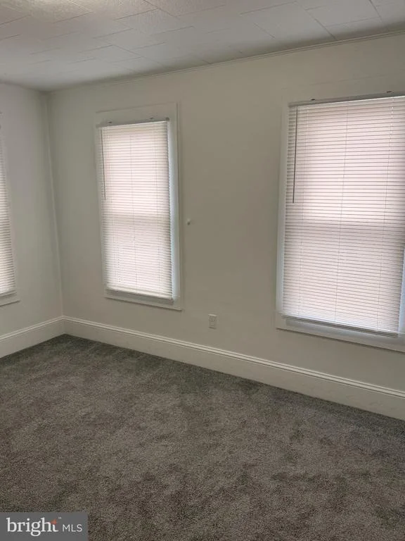 Photo of 176 GRIFFITH ST