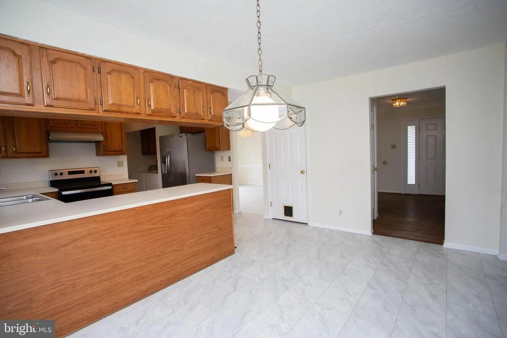Photo of 143 RAMBLING ROAD