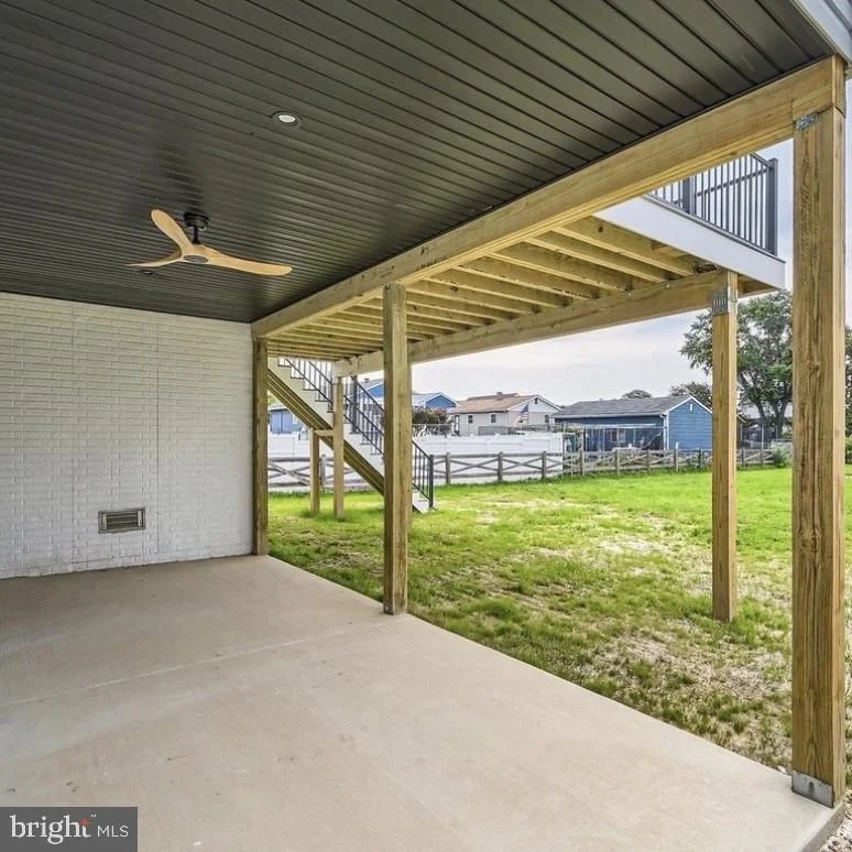 Photo of 6931 RIVER DRIVE ROAD