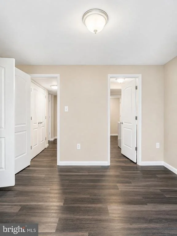 Photo of 5014 NICHOLAS ROAD