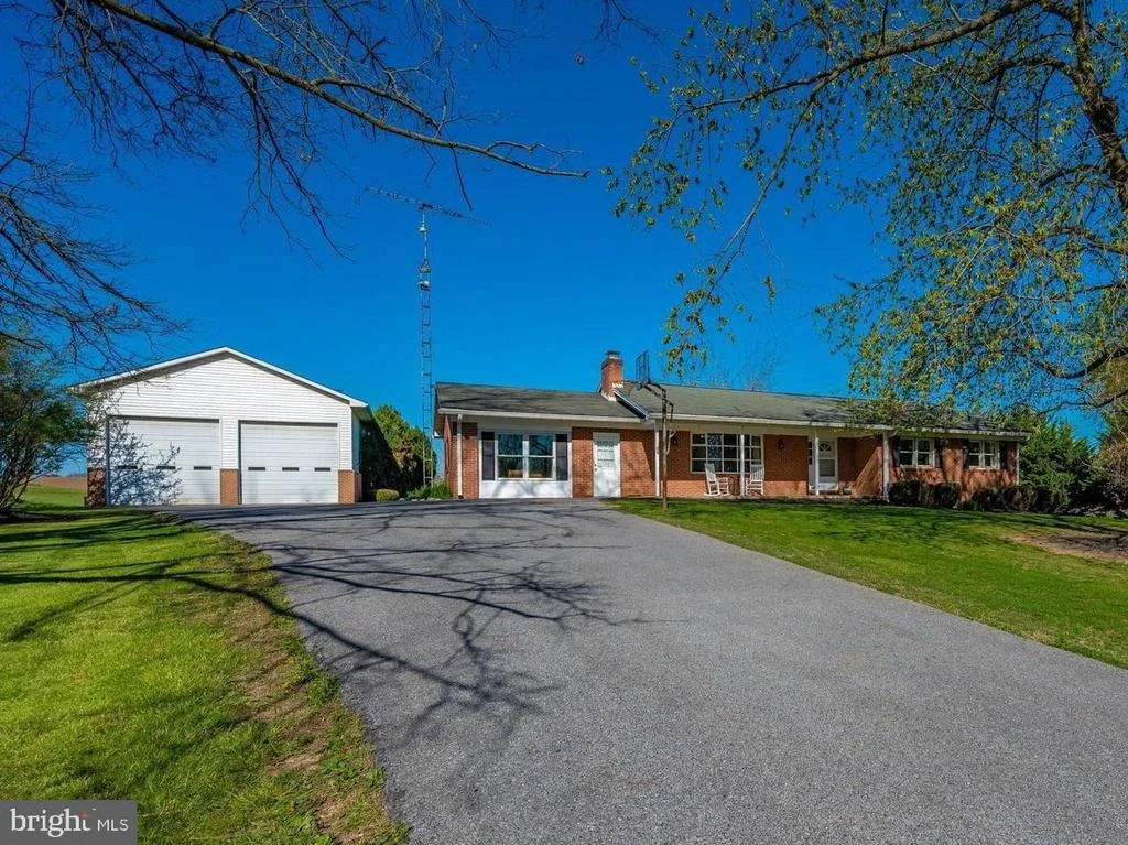 Photo of 10360 OAK HILL ROAD