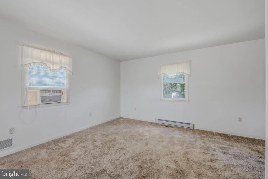 Photo of 11728 WHITE HALL ROAD