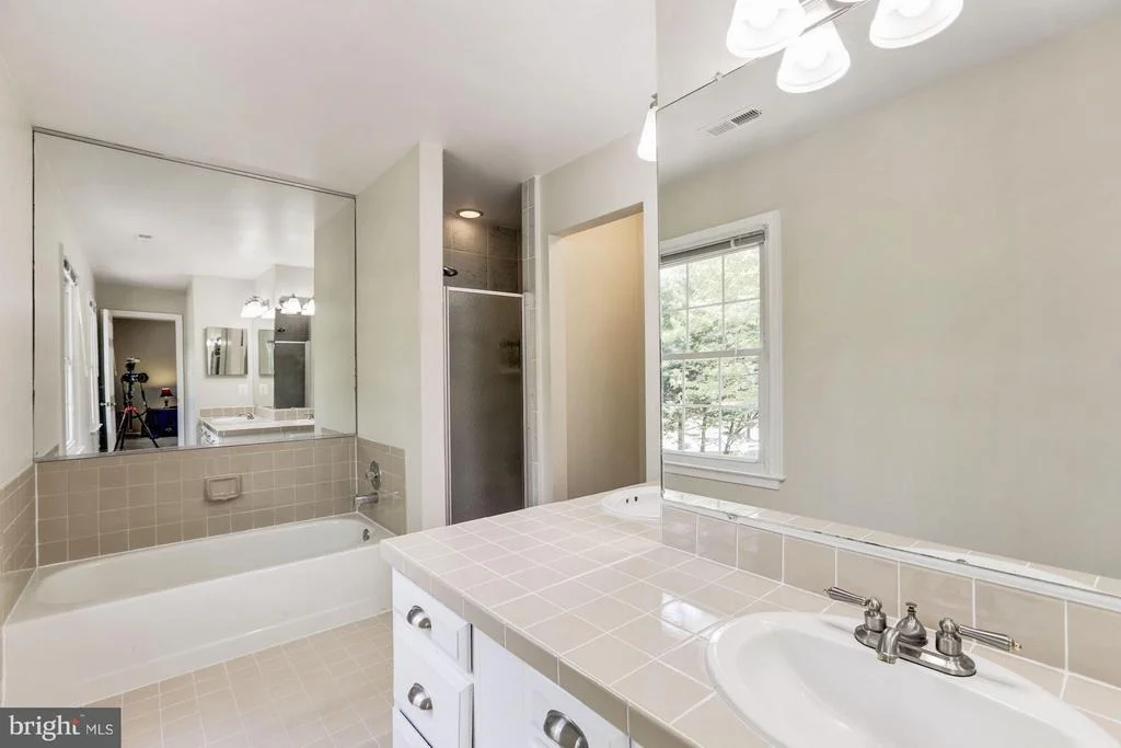Photo of 7102 STANCHION LANE