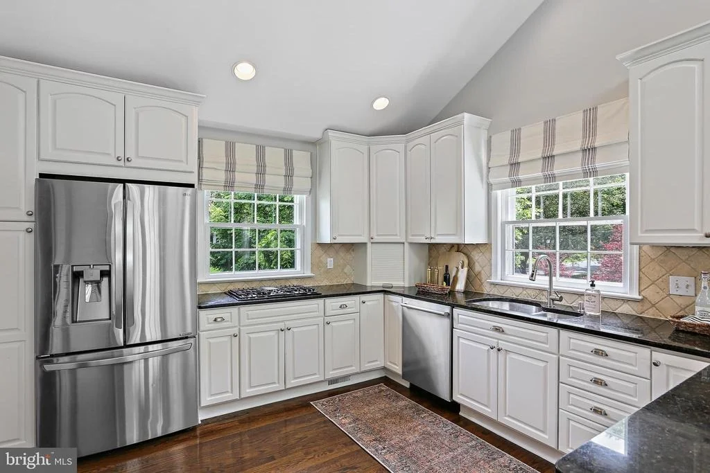 Photo of 8112 COACH STREET