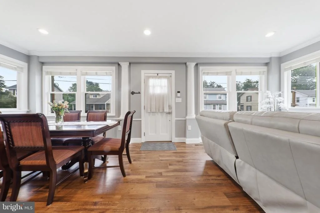 Photo of 1313 POPLAR AVENUE