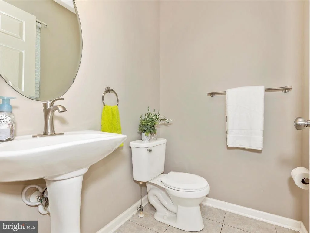 Photo of 1402 MARIAN WAY