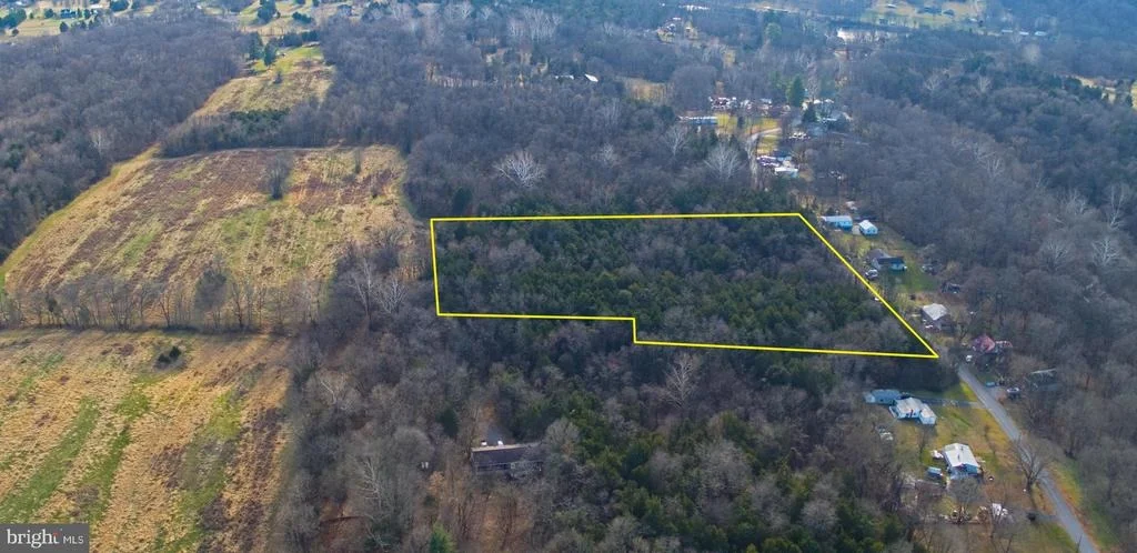 Photo of 8103 AVIS MILL ROAD