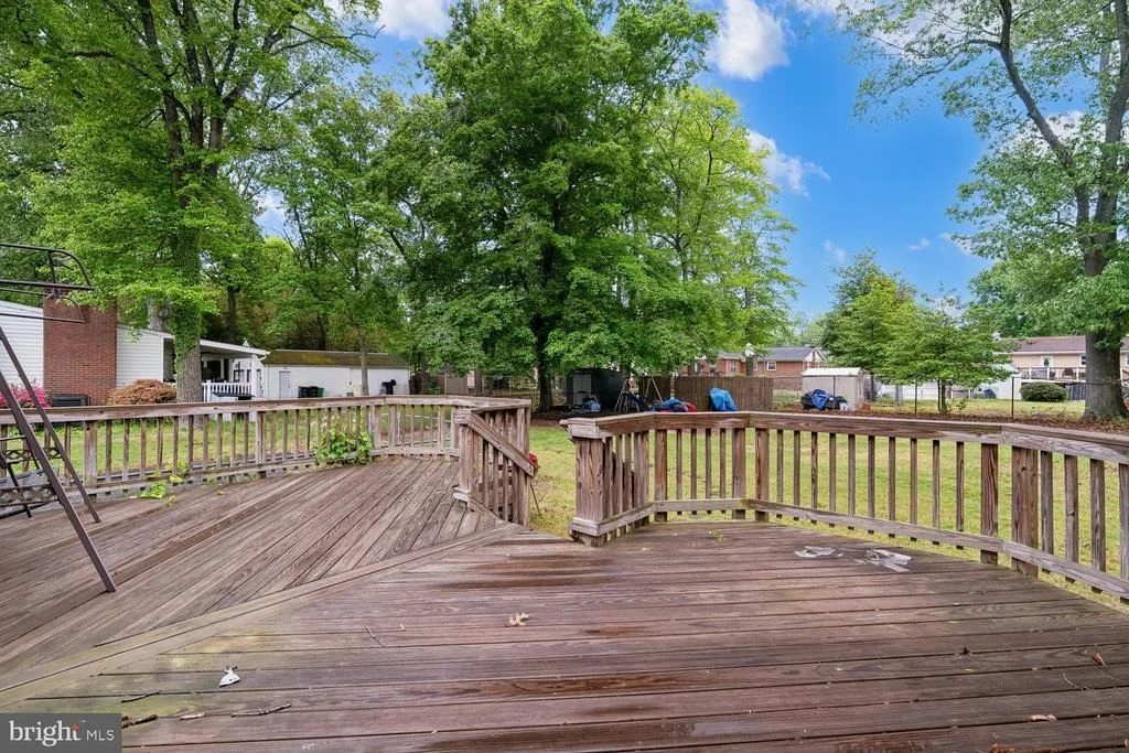 Photo of 6701 BIRCH LANE