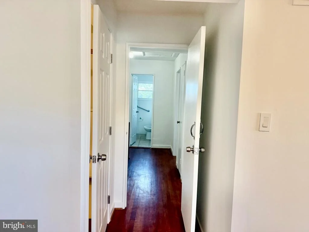 Photo of 6212 CARTERS LANE