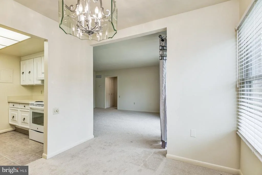 Photo of Unit 82F at 3632 GLENEAGLES DRIVE