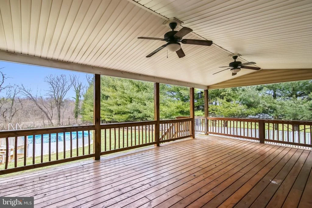 Photo of 19510 THOMAS DRIVE
