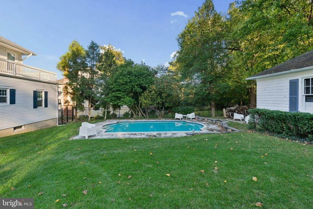 Photo of 2111 CARTERDALE ROAD