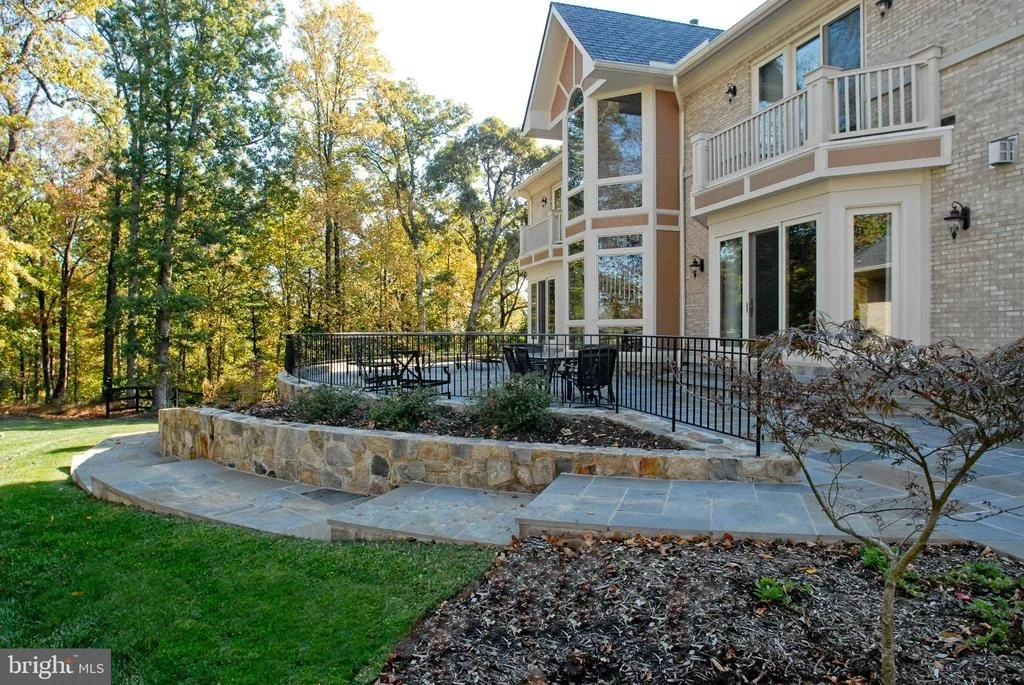 Photo of 40436 BEACON HILL DRIVE