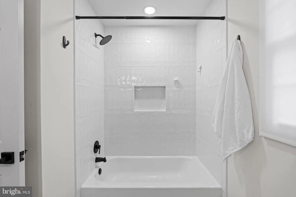 Photo of 403 AUTUMN OLIVE WAY